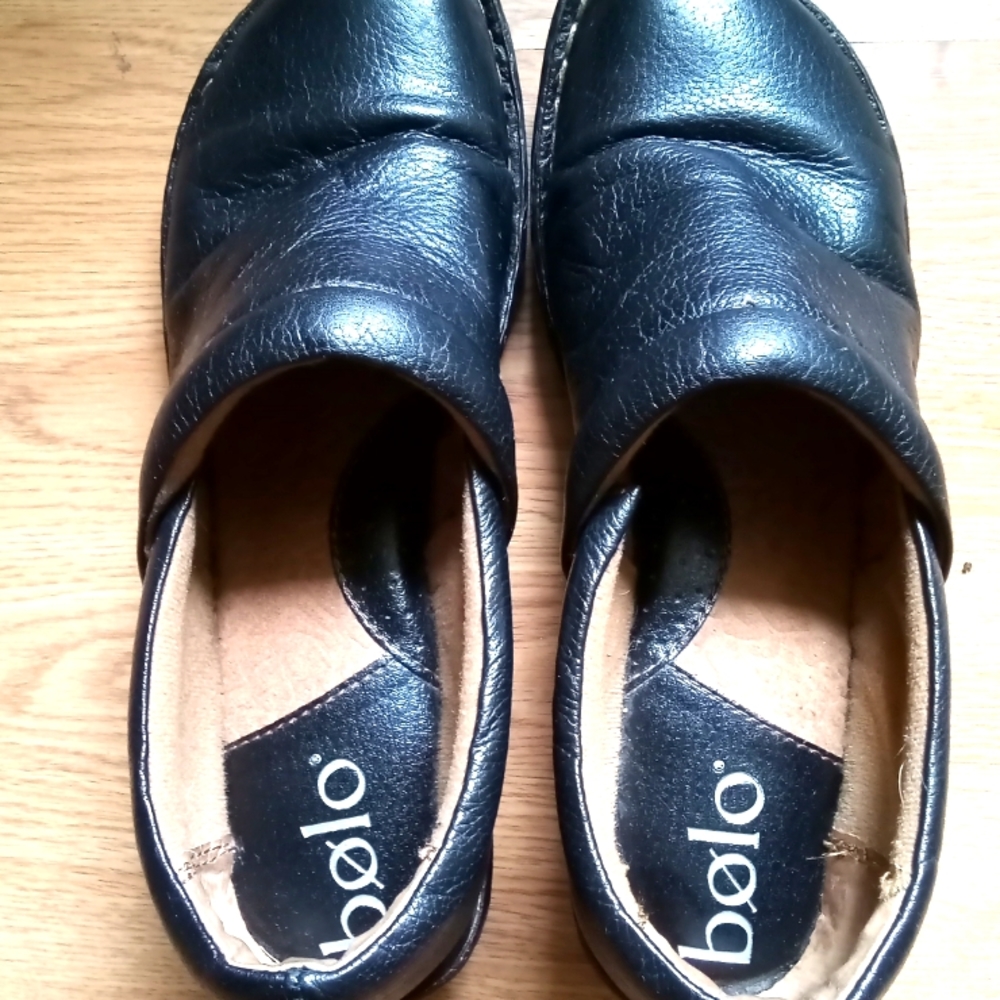 Sz 8 Black Clog